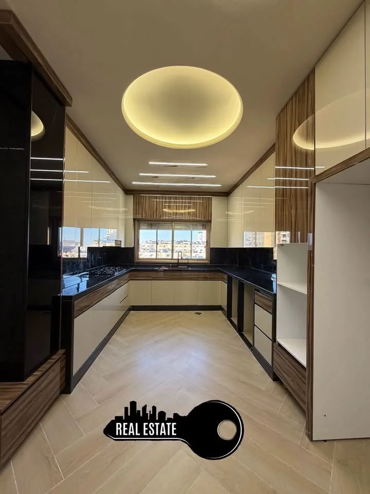 شقة بمساحة 360 - دمشق - صورة 2
