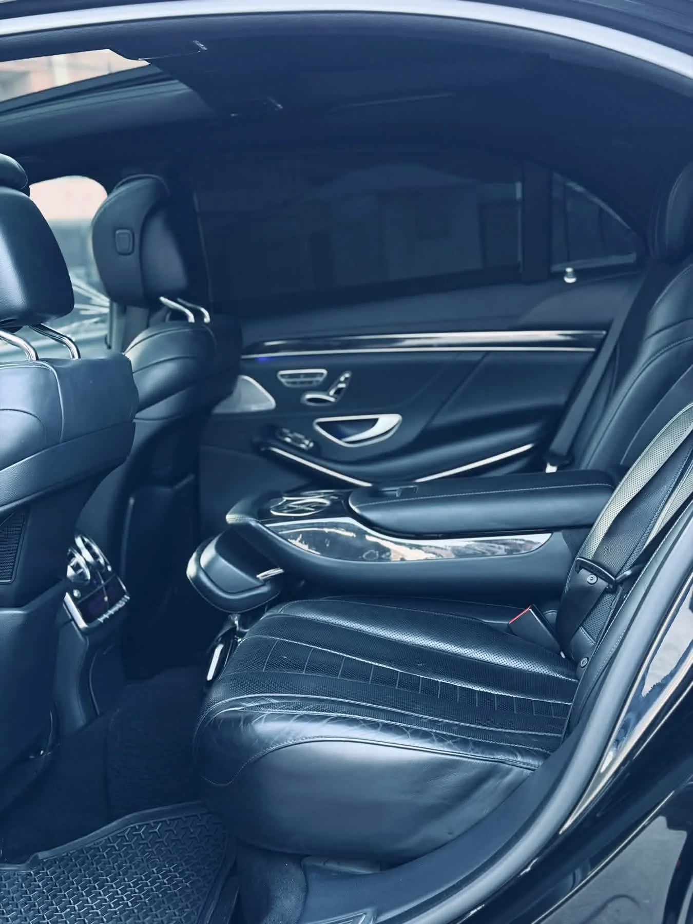 Mercedes Sclass 550 - دمشق - صورة 5