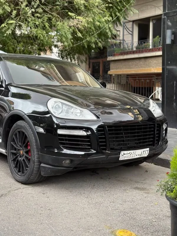 Porsche Cayenne S - دمشق