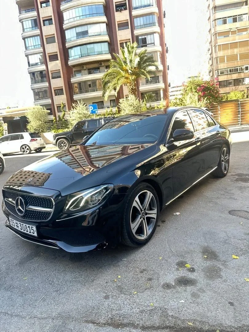 مرسيدس بنز E300 - دمشق