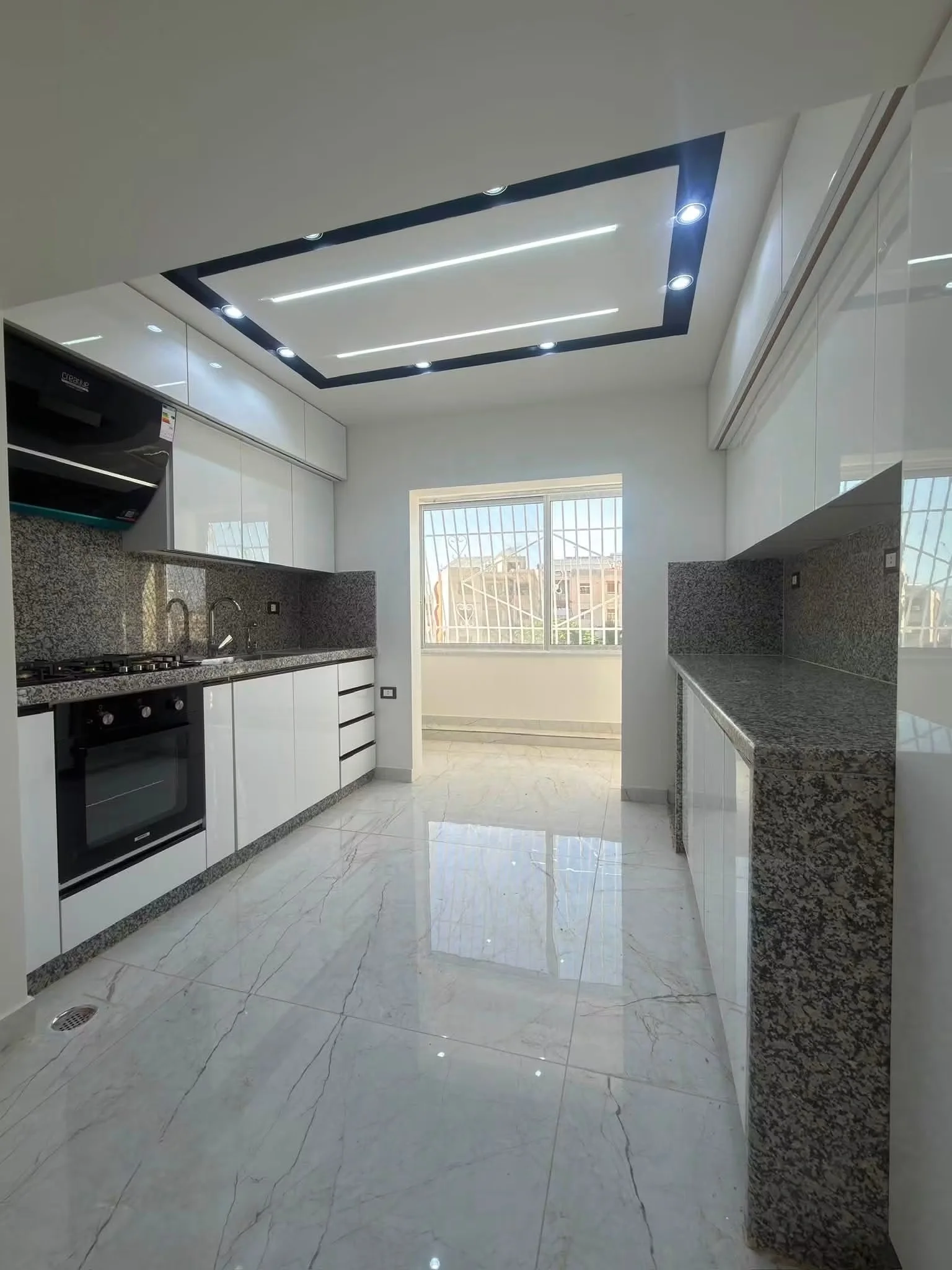 شقة بمساحة 120 م - دمشق - صورة 4