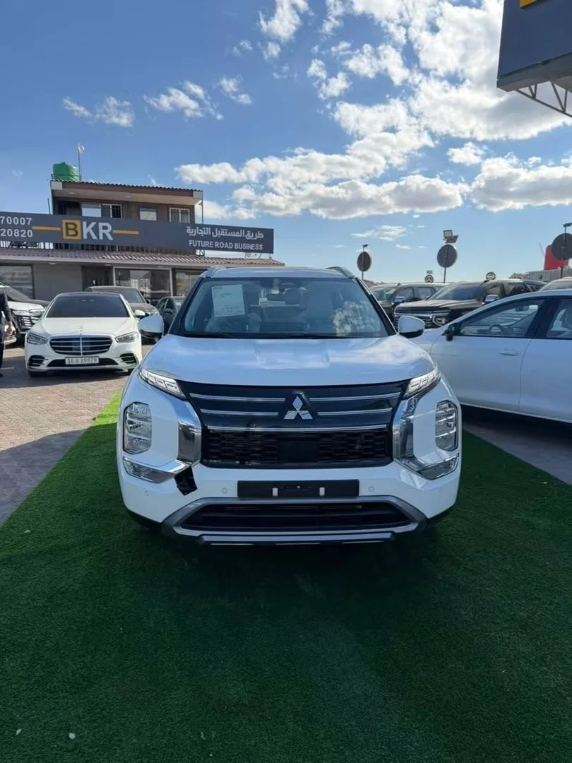 Mitsubishi Outlander - دمشق