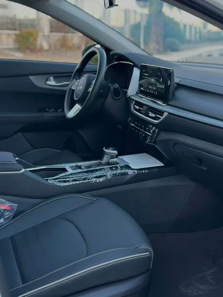 Kia K3 - دمشق - صورة 3