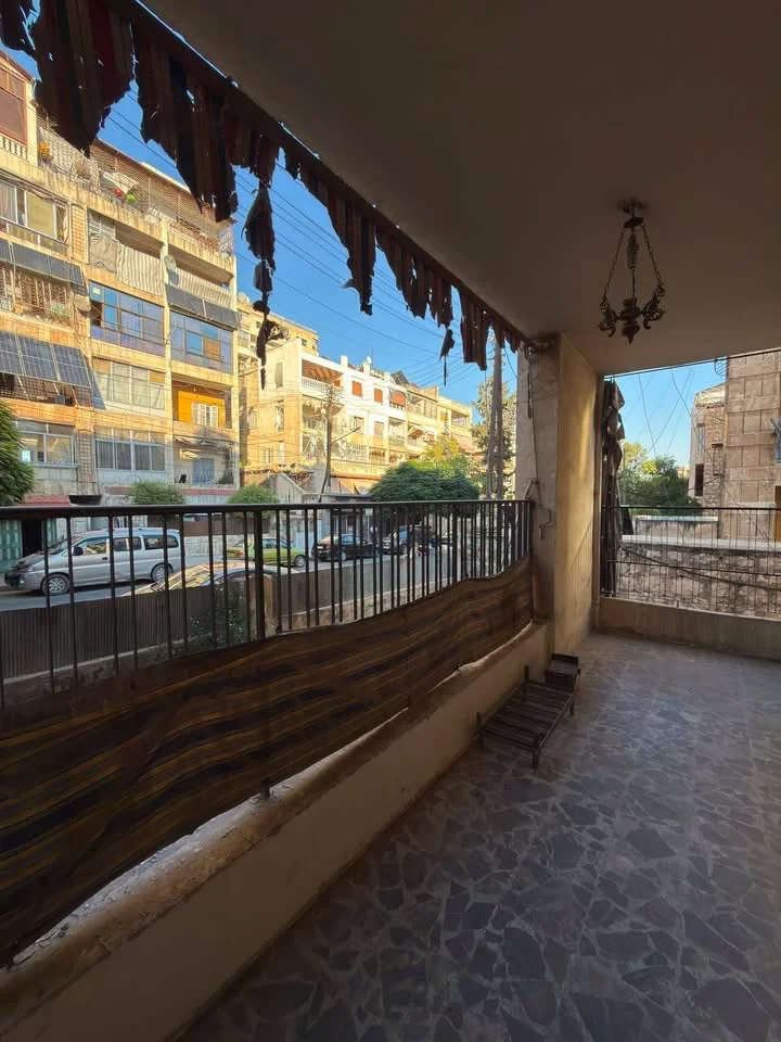 شقة بمساحة 140 م - حلب - صورة 3
