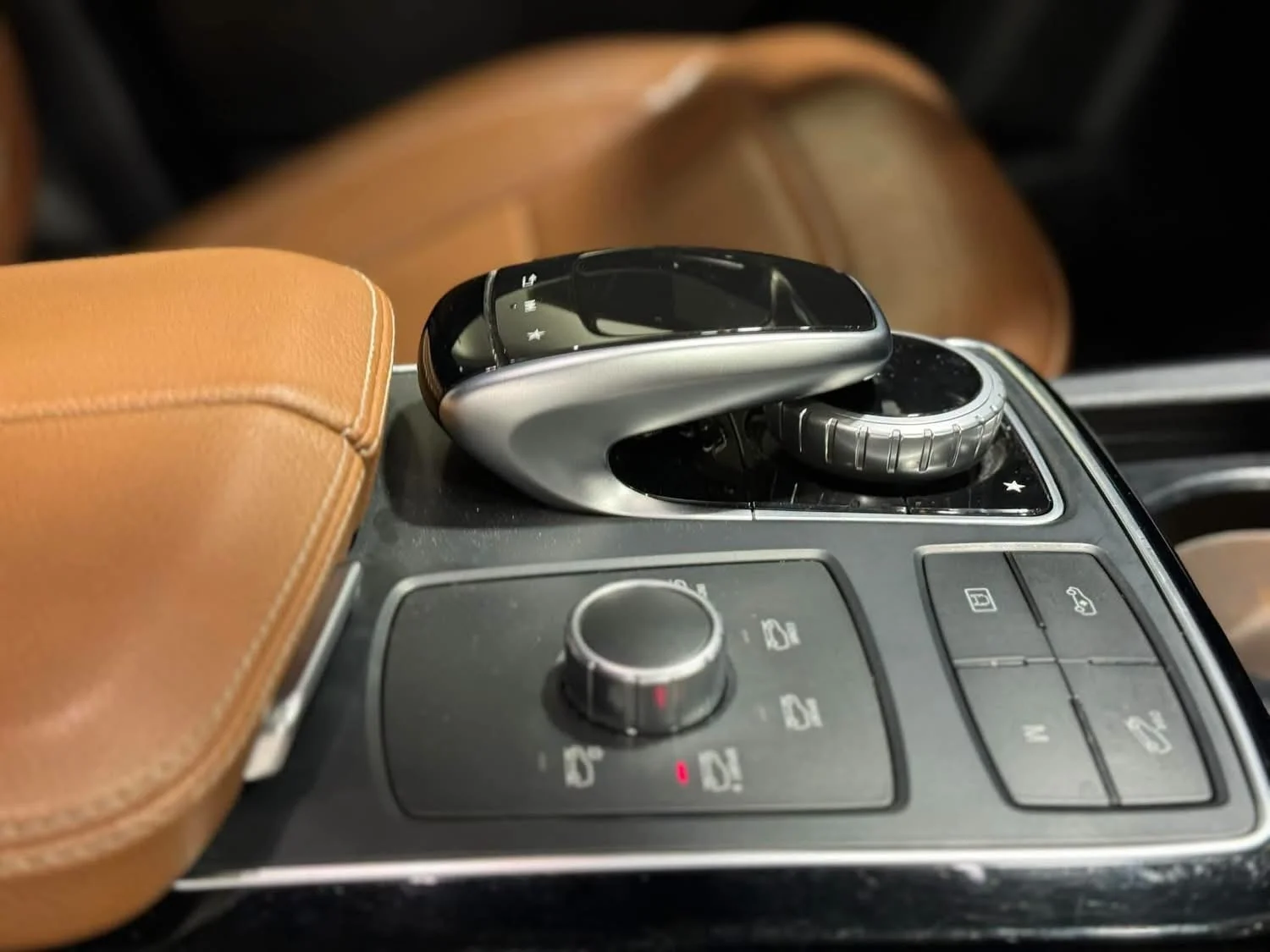 Mercedes Benz AMG GLE 43 Coupe - دمشق - صورة 2