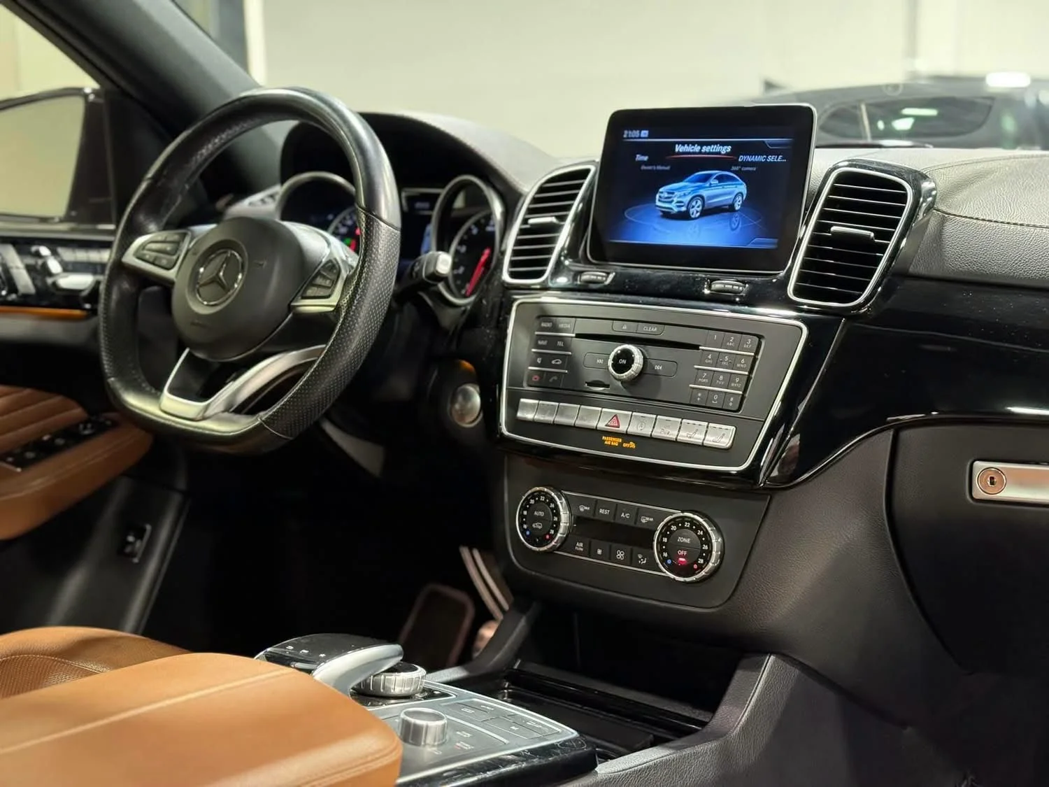 Mercedes Benz AMG GLE 43 Coupe - دمشق - صورة 5
