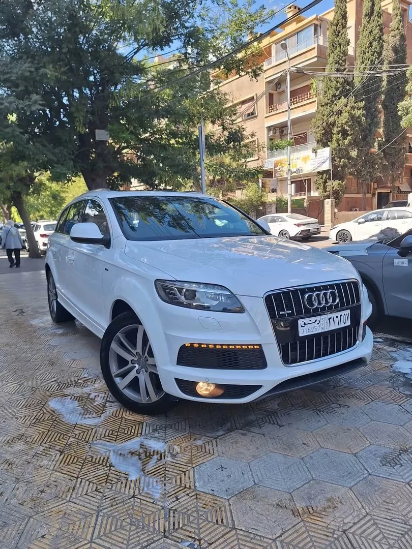 Audi Q7 - دمشق