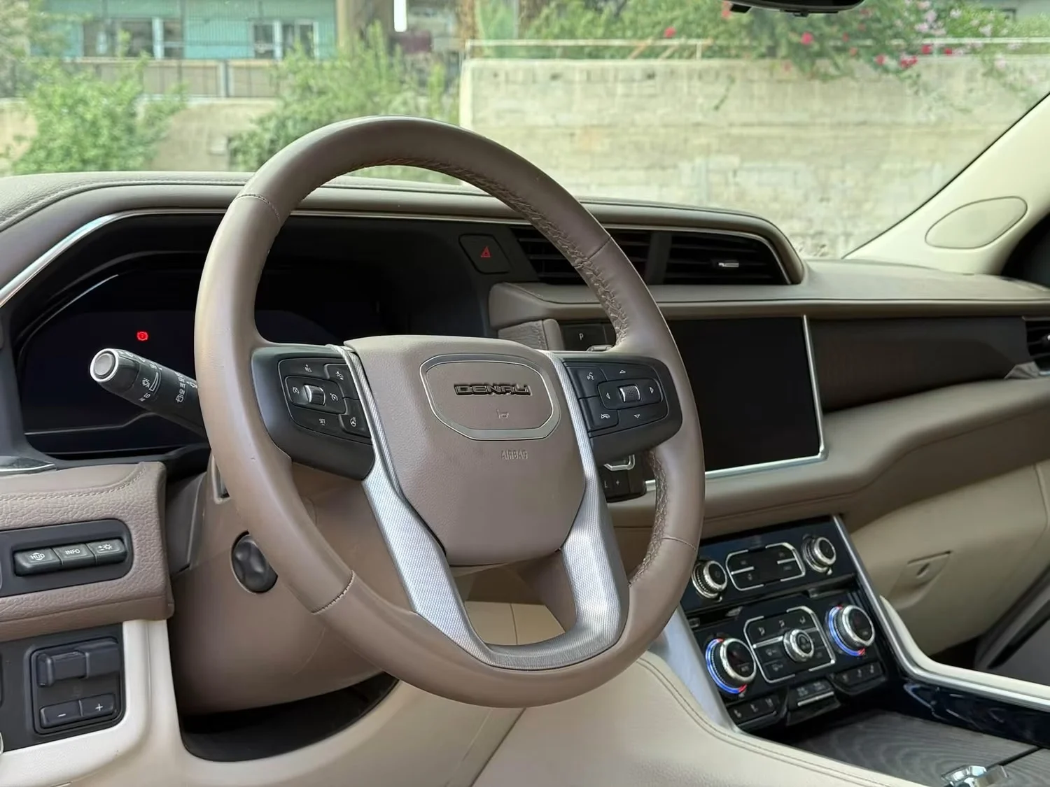 GMC Yukon Denali - دمشق - صورة 2