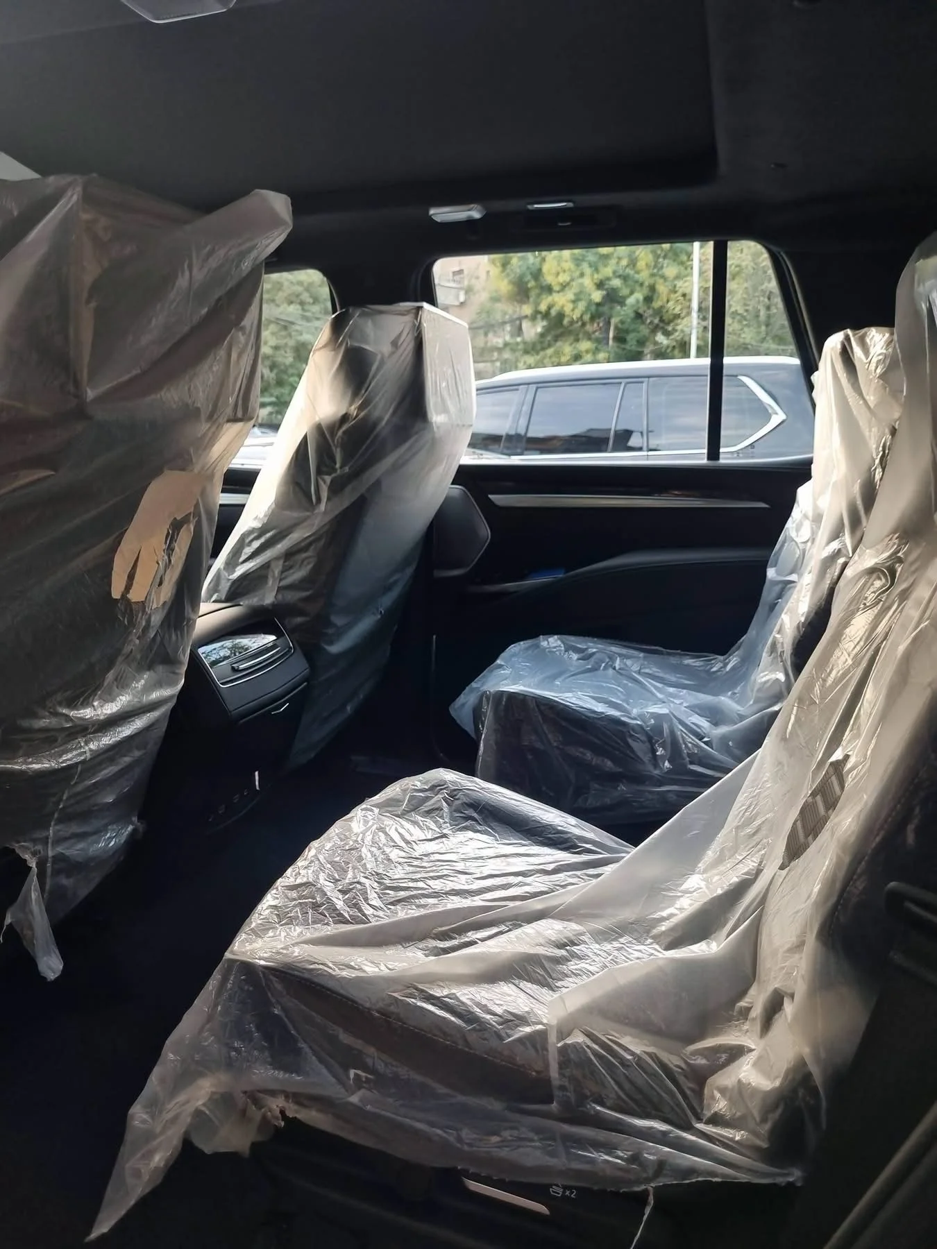Cadillac ESCALADE-V - دمشق - صورة 5