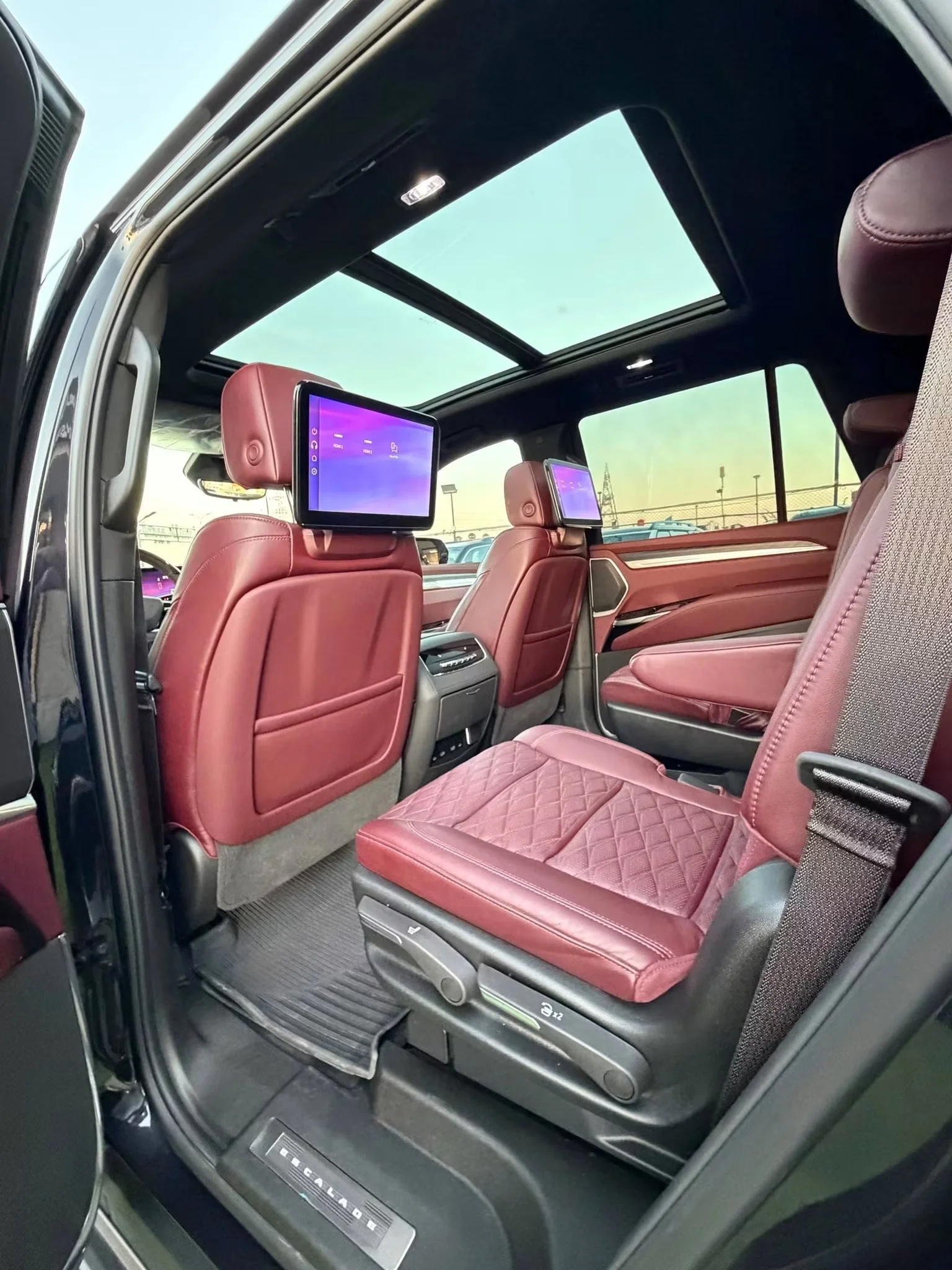 Cadillac Escalade - دمشق - صورة 4