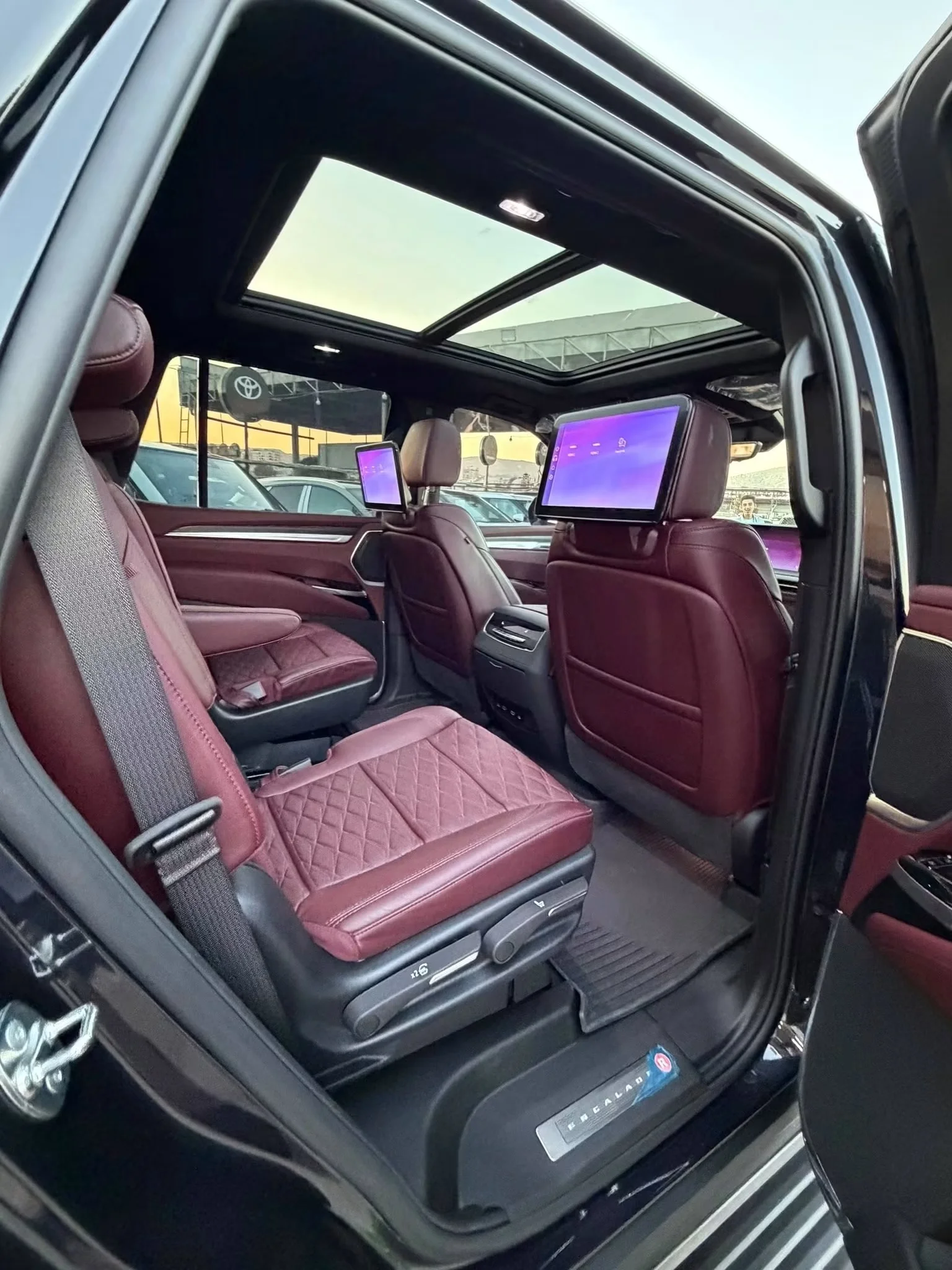 Cadillac Escalade - دمشق - صورة 6