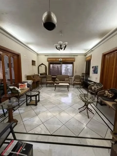 شقة بمساحة 300 م - حلب