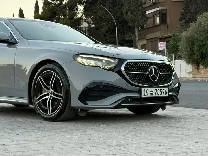 Mercedes E200 AMG - دمشق - صورة 3