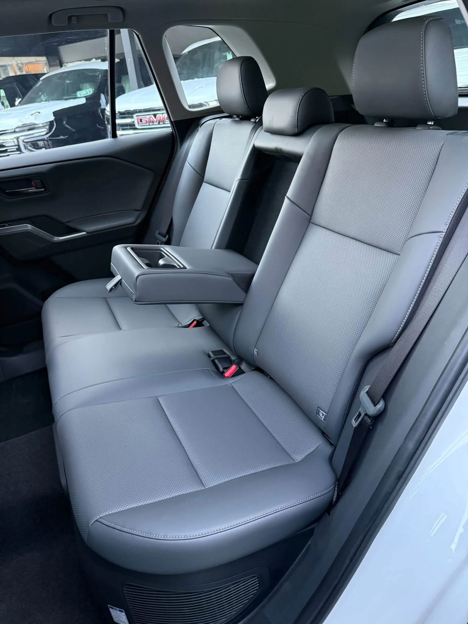 Toyota Rav 4 - دمشق - صورة 4