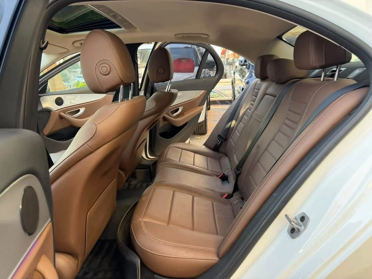Mercedes E300 - حلب - صورة 5