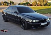 Bmw e39 لون اسود