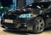 BMW 523لون رمادي